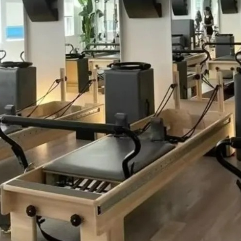 Pilates Yoga Machine - Popularny reformer do pilatesu, maszyna do